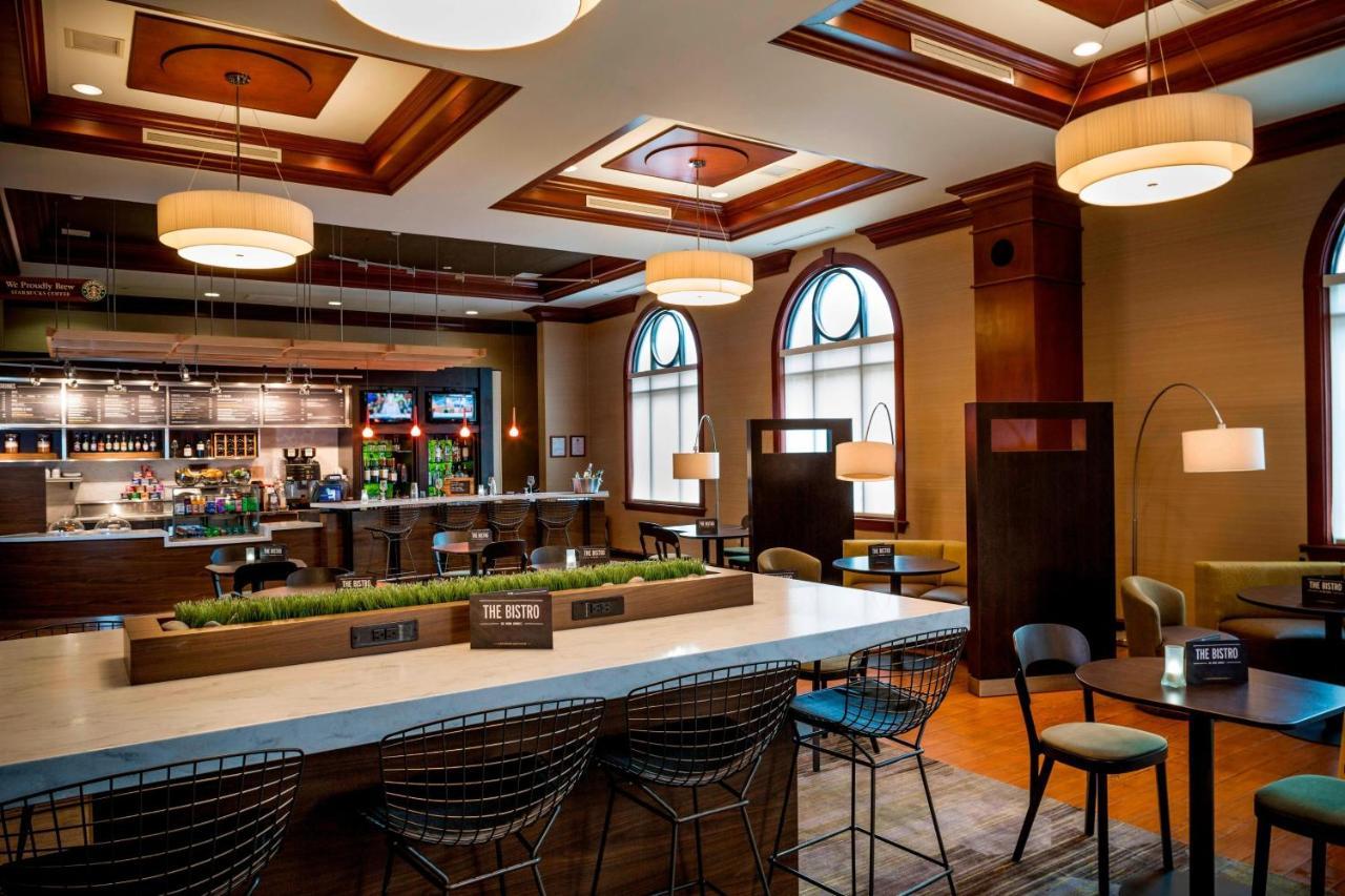 מלון Courtyard By Marriott Norfolk Downtown מראה חיצוני תמונה