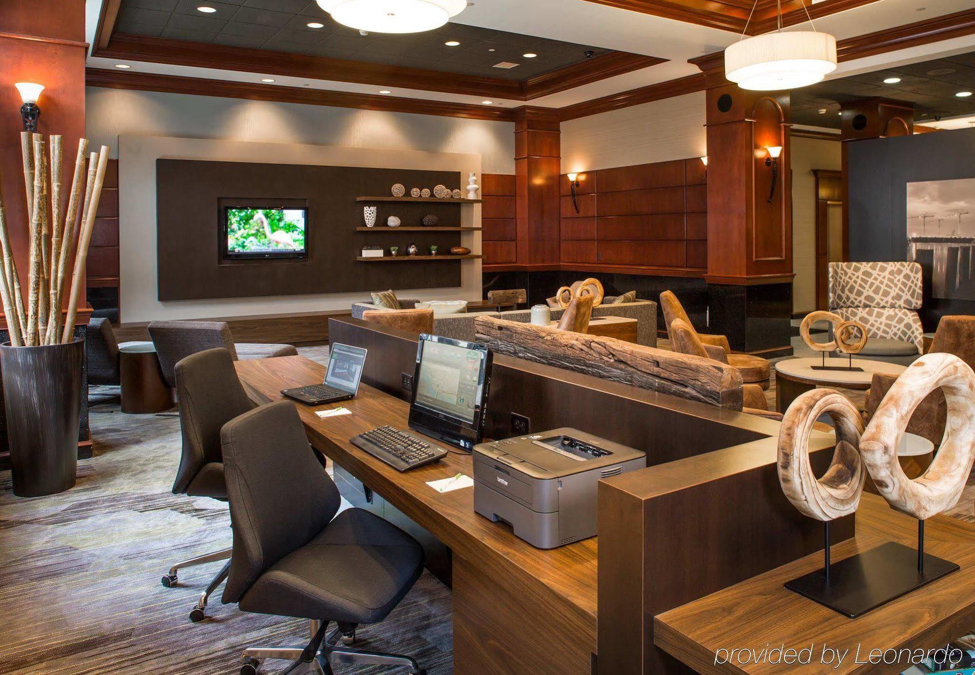 מלון Courtyard By Marriott Norfolk Downtown מראה חיצוני תמונה