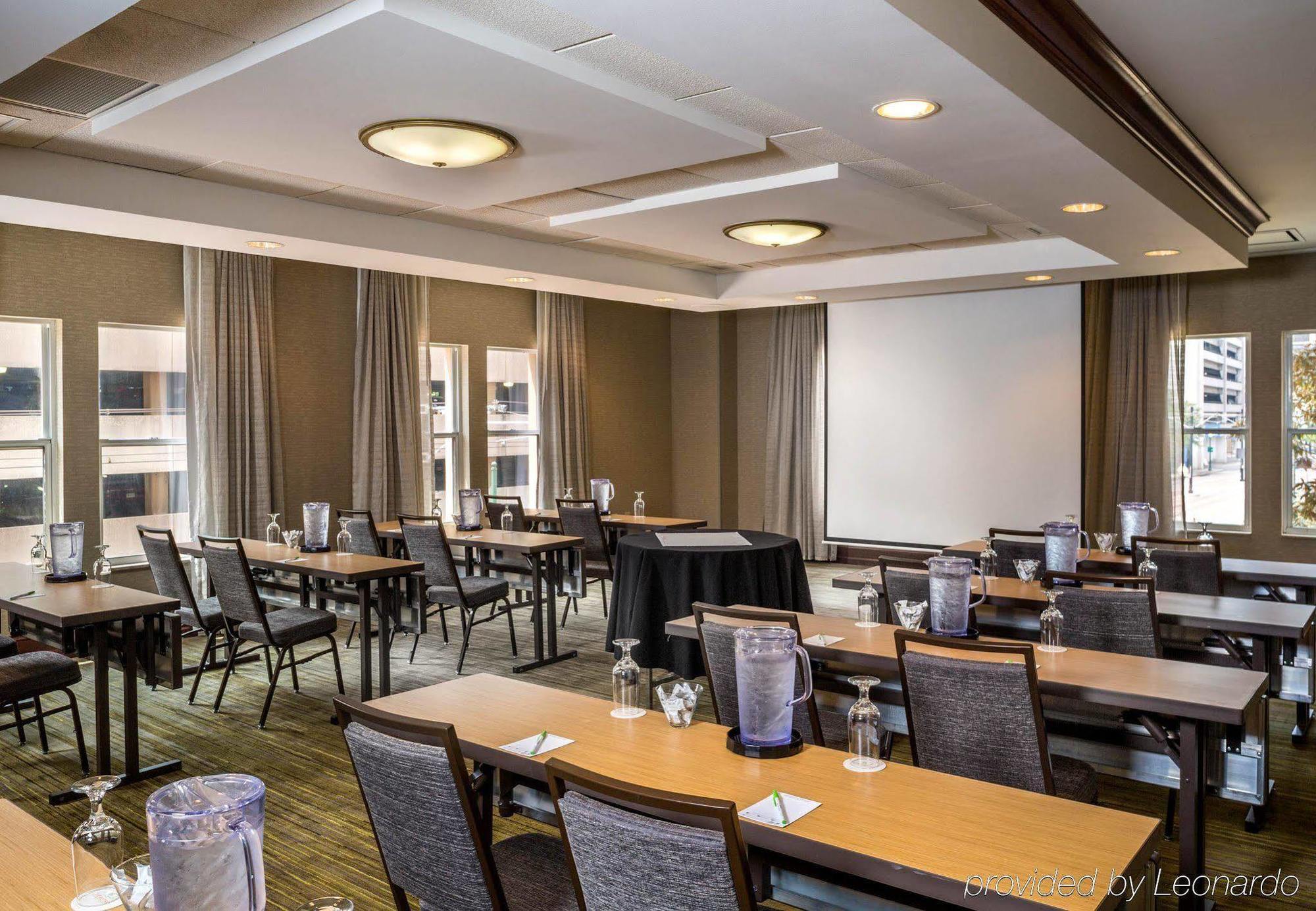 מלון Courtyard By Marriott Norfolk Downtown מראה חיצוני תמונה