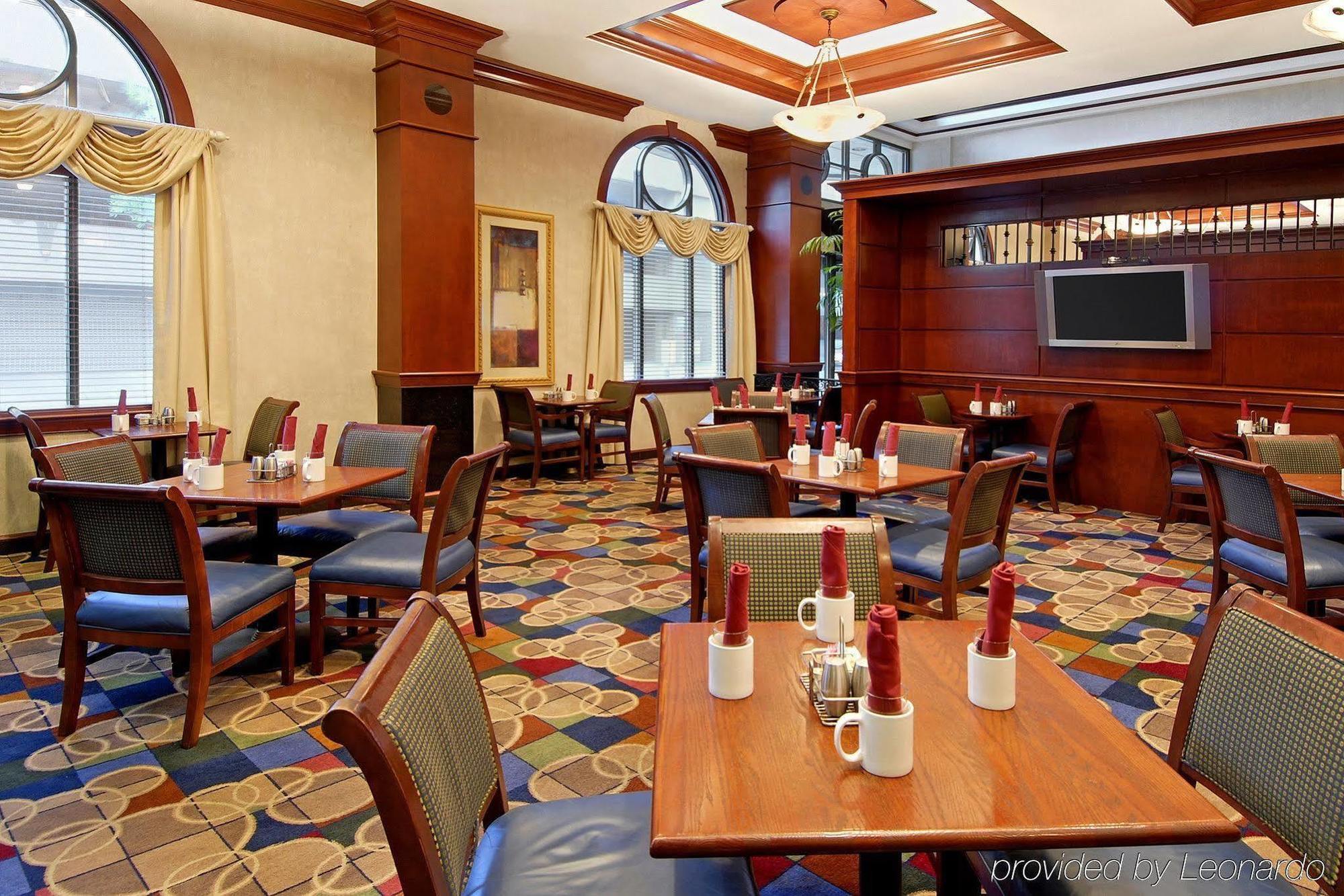 מלון Courtyard By Marriott Norfolk Downtown מסעדה תמונה